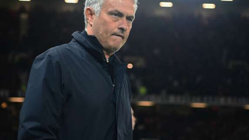 CĐV Man United tư vấn Mourinho phải bán 6 và mua 4 cầu thủ này